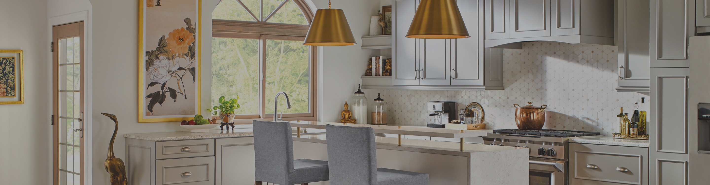 kitchen with wood-look flooring and custom tiled backsplash